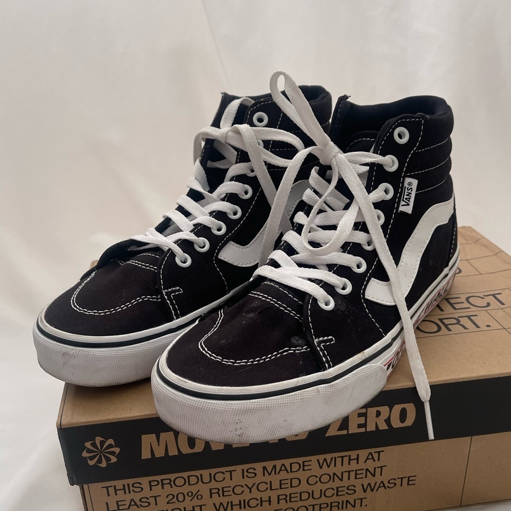 Black Hight Top Vans 🖤 - Picture 4 of 5